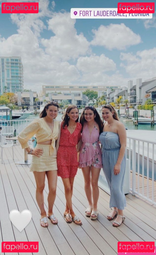 Olivia H / h.olivia.h / thee_olivia Onlyfans Photo Gallery 