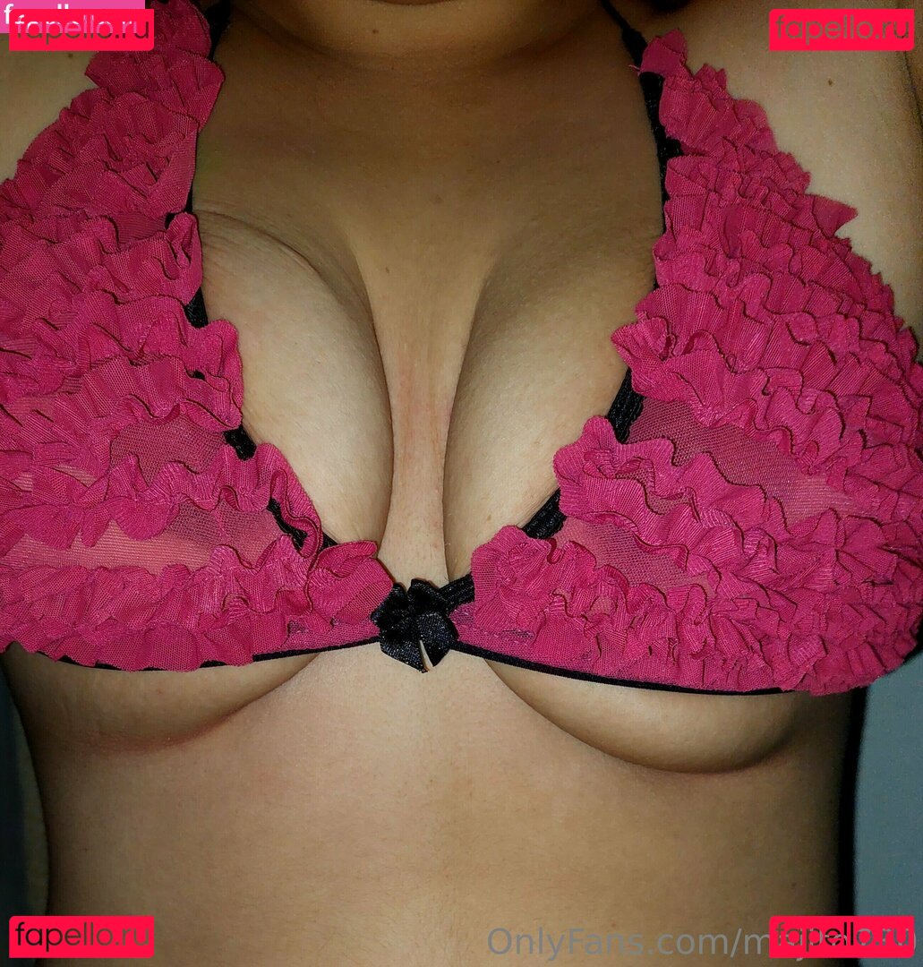 fb_0296 / majito730 Onlyfans Photo Gallery 