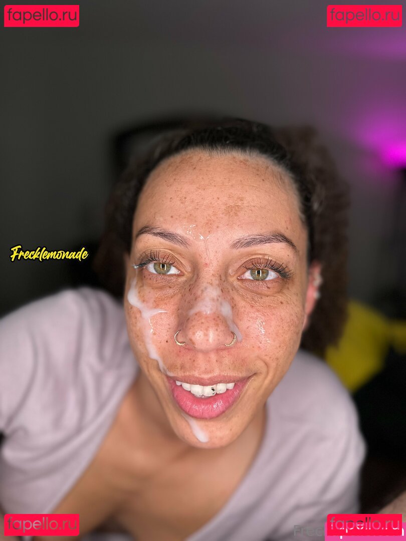 freckledlemonaide / frecklemonade Onlyfans Photo Gallery 