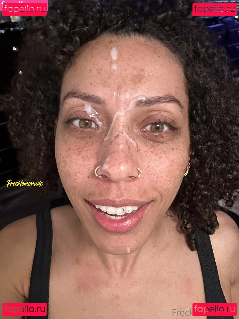 freckledlemonaide / frecklemonade Onlyfans Photo Gallery 