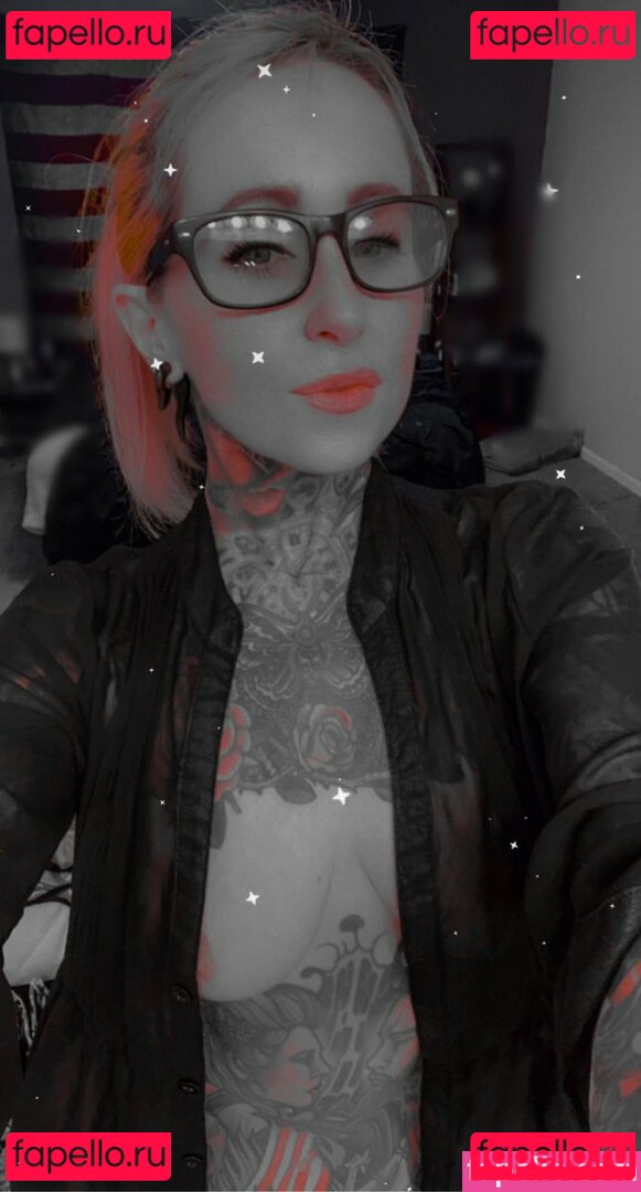 Jessica Darlin / jsickadarlin Onlyfans Photo Gallery 