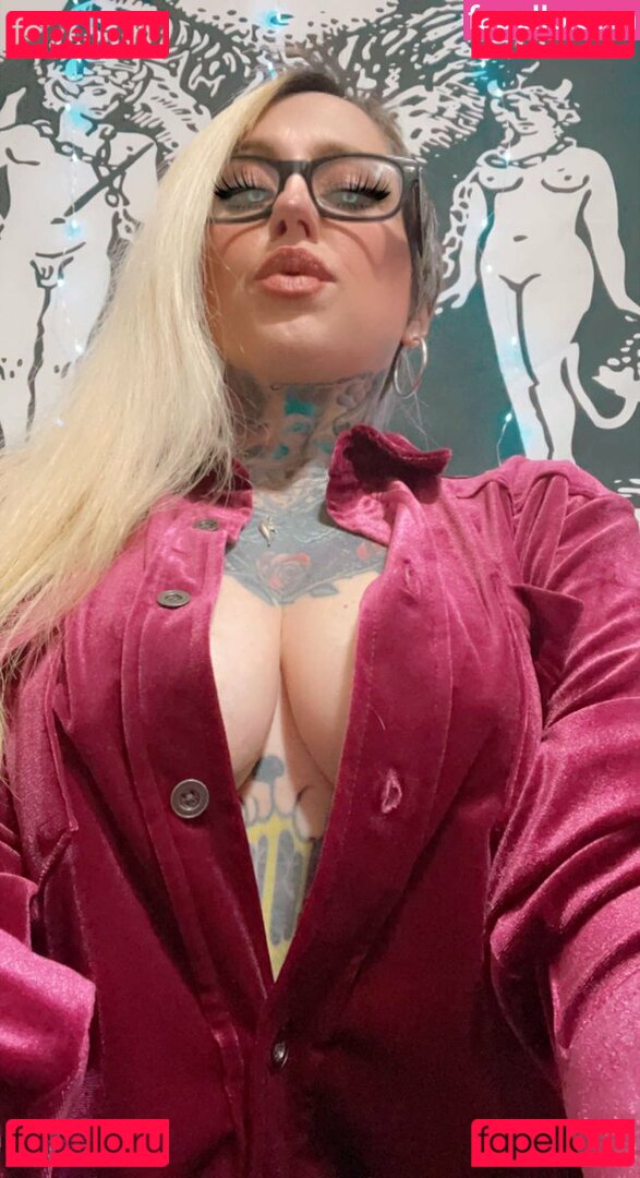 Jessica Darlin / jsickadarlin Onlyfans Photo Gallery 