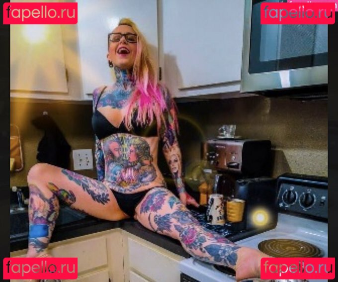 Jessica Darlin / jsickadarlin Onlyfans Photo Gallery 