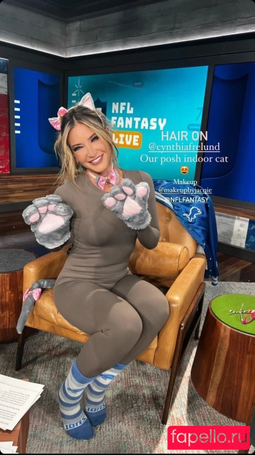 Jamie Erdahl Nude Onlyfans Photo 73