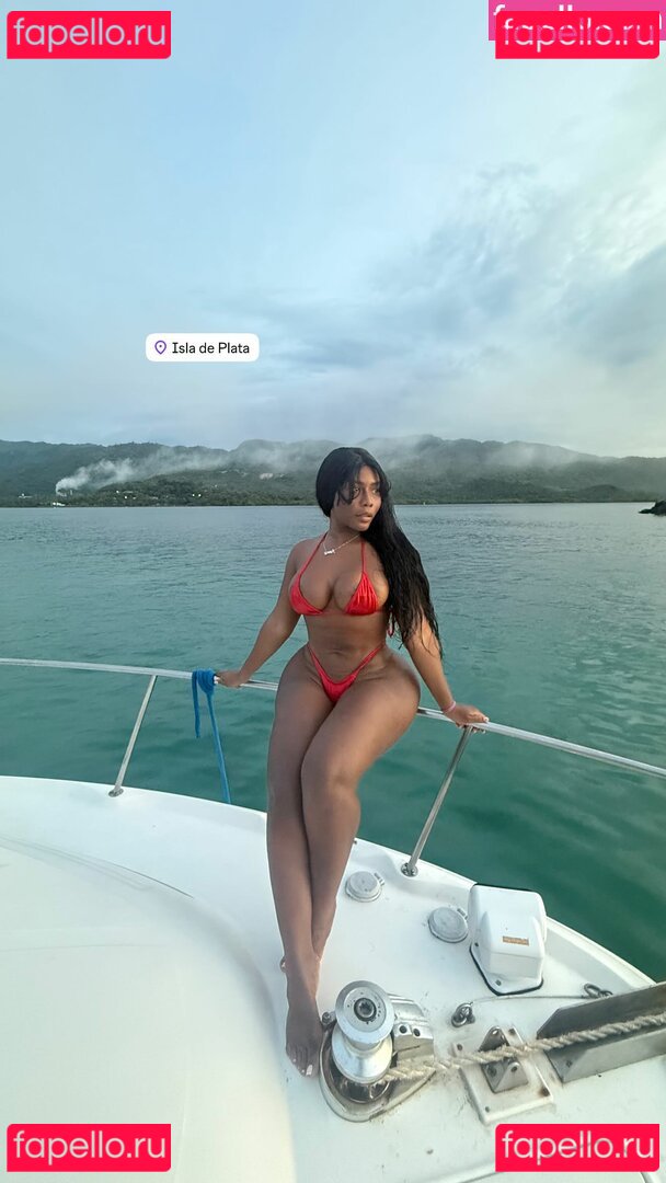 JulyBubbles / julybubbels Onlyfans Photo Gallery 