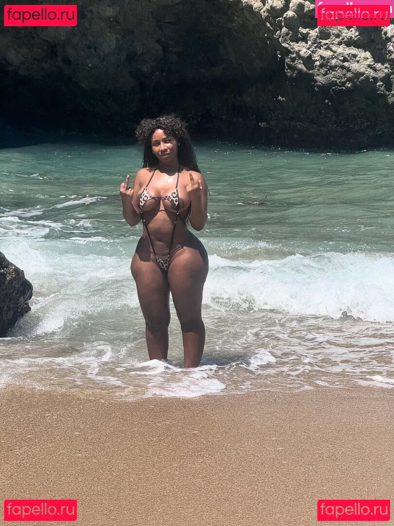 JulyBubbles / julybubbels Onlyfans Photo Gallery 