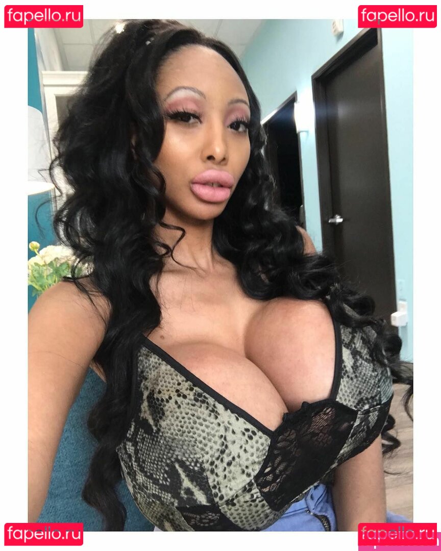 Ruby Sunset / realrubysunset / rubydollsunset / rubydollsunsetpromo Onlyfans Photo Gallery 