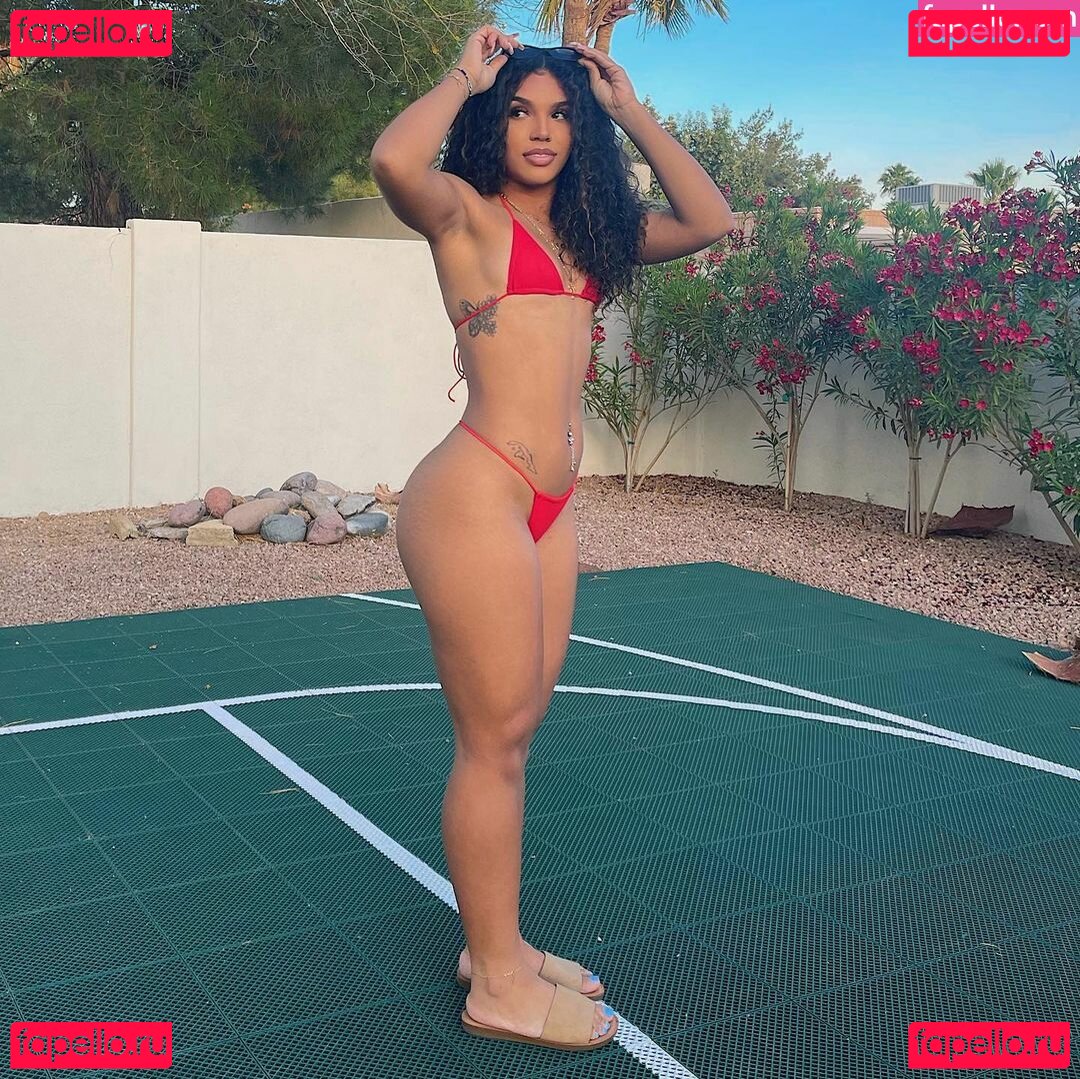 nia2nice / pvssyglamm / yazmntya Onlyfans Photo Gallery 