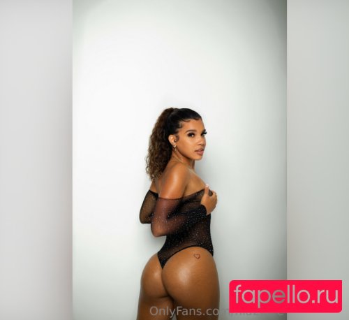 nia2nice / pvssyglamm / yazmntya Nude Onlyfans Photo 19
