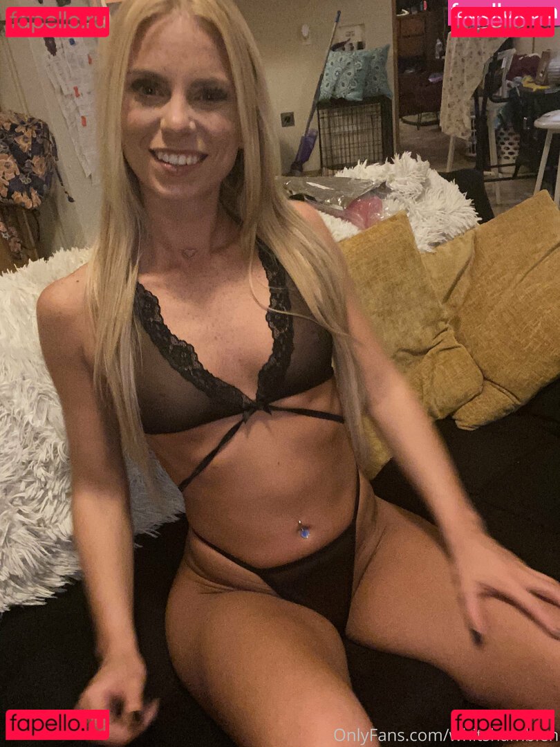 whits_ Onlyfans Photo Gallery 