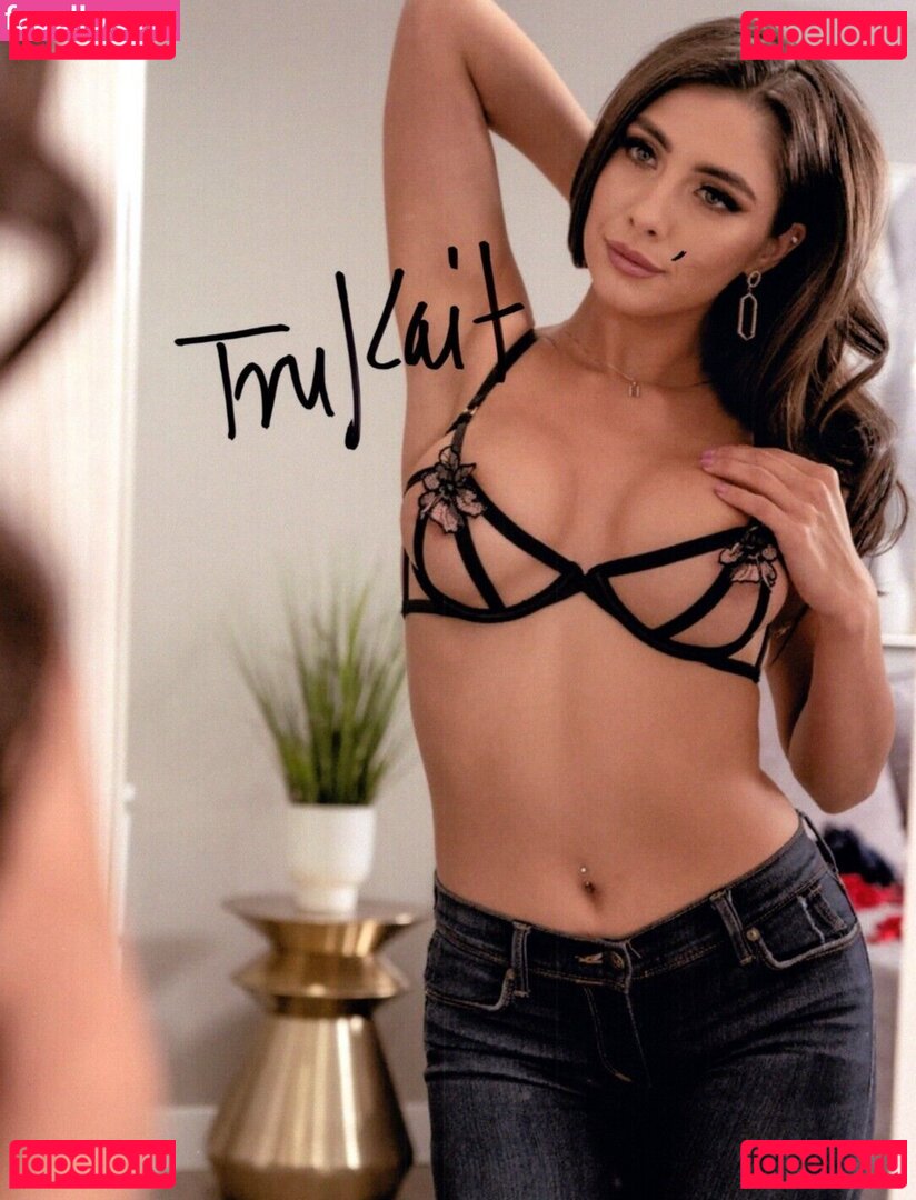 Tru Kait / tru.kait / tru.kait2 / trukait / trukaitx Nude Onlyfans Photo 6