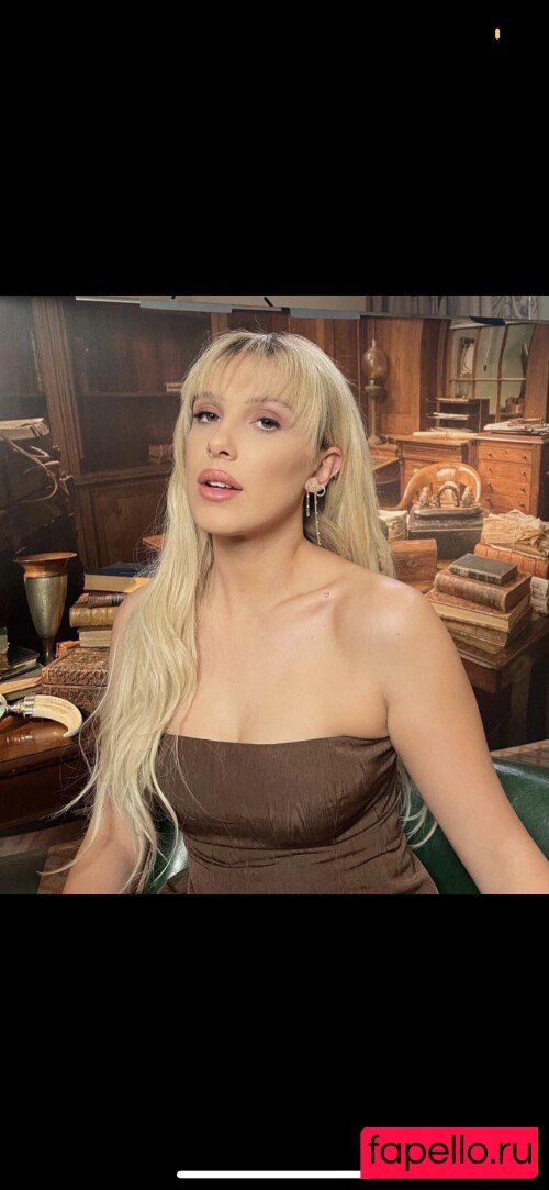 Bobby Brown Nude Onlyfans Photo 36