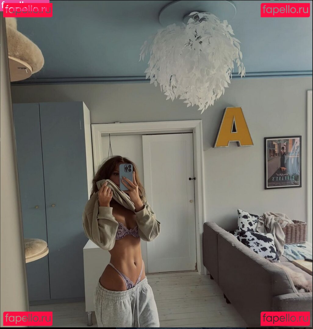 Sophia Henriksen / sophiahenriksenn Onlyfans Photo Gallery 