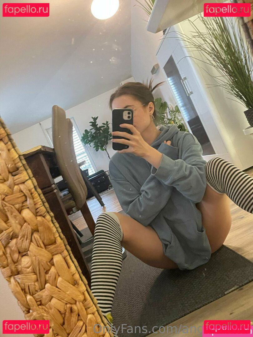 angelinalay / hemocoel_ Onlyfans Photo Gallery 