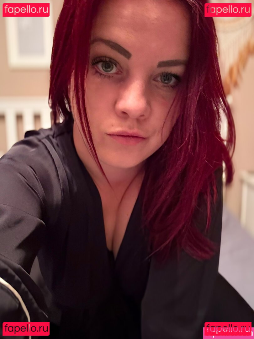 SexyRedPacy Onlyfans Photo Gallery 