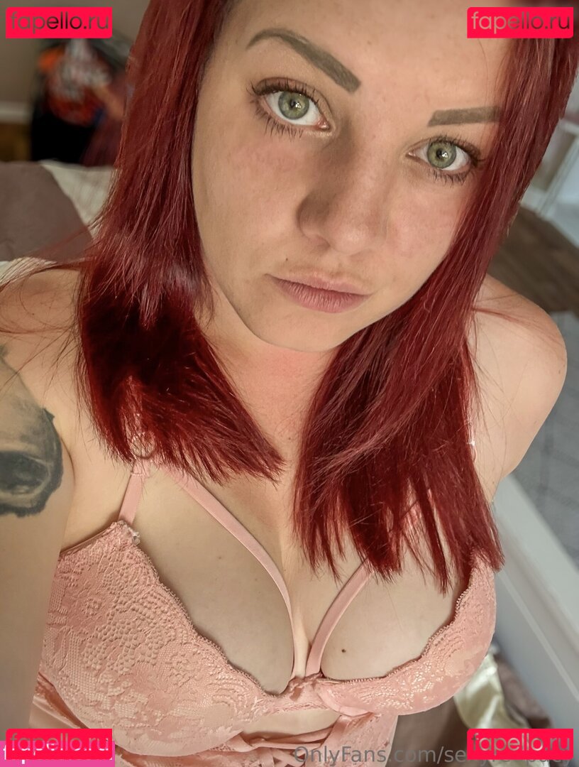 SexyRedPacy Onlyfans Photo Gallery 