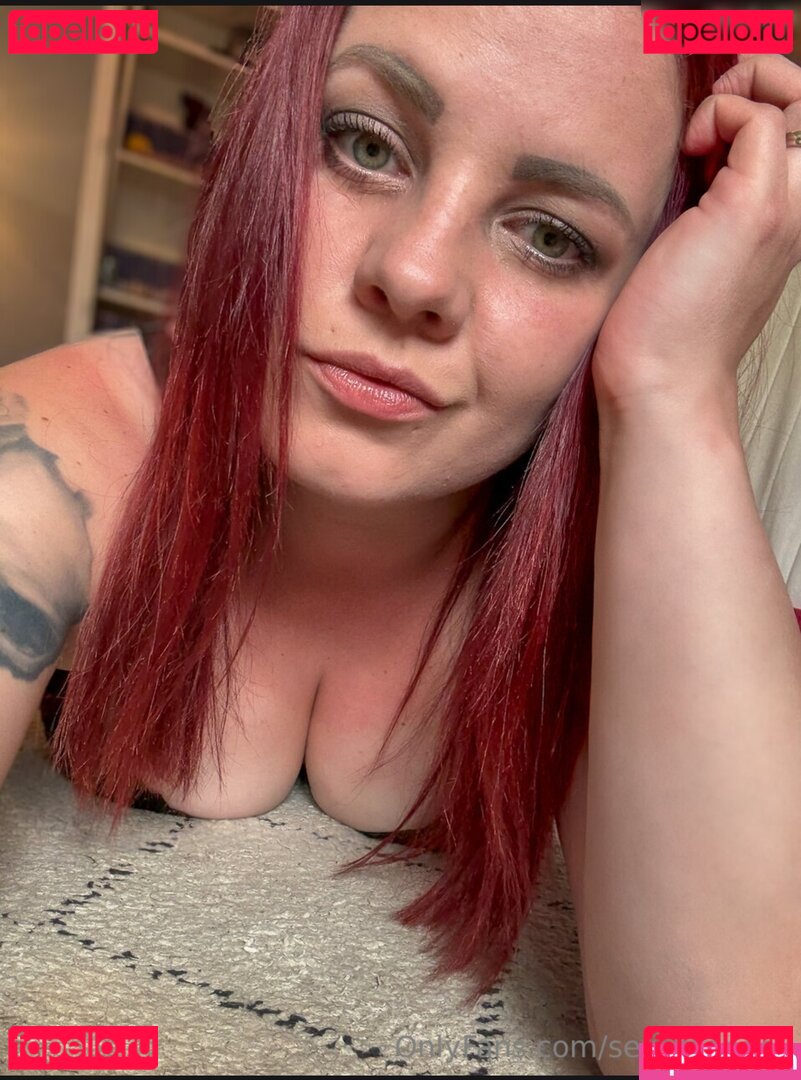 SexyRedPacy Onlyfans Photo Gallery 