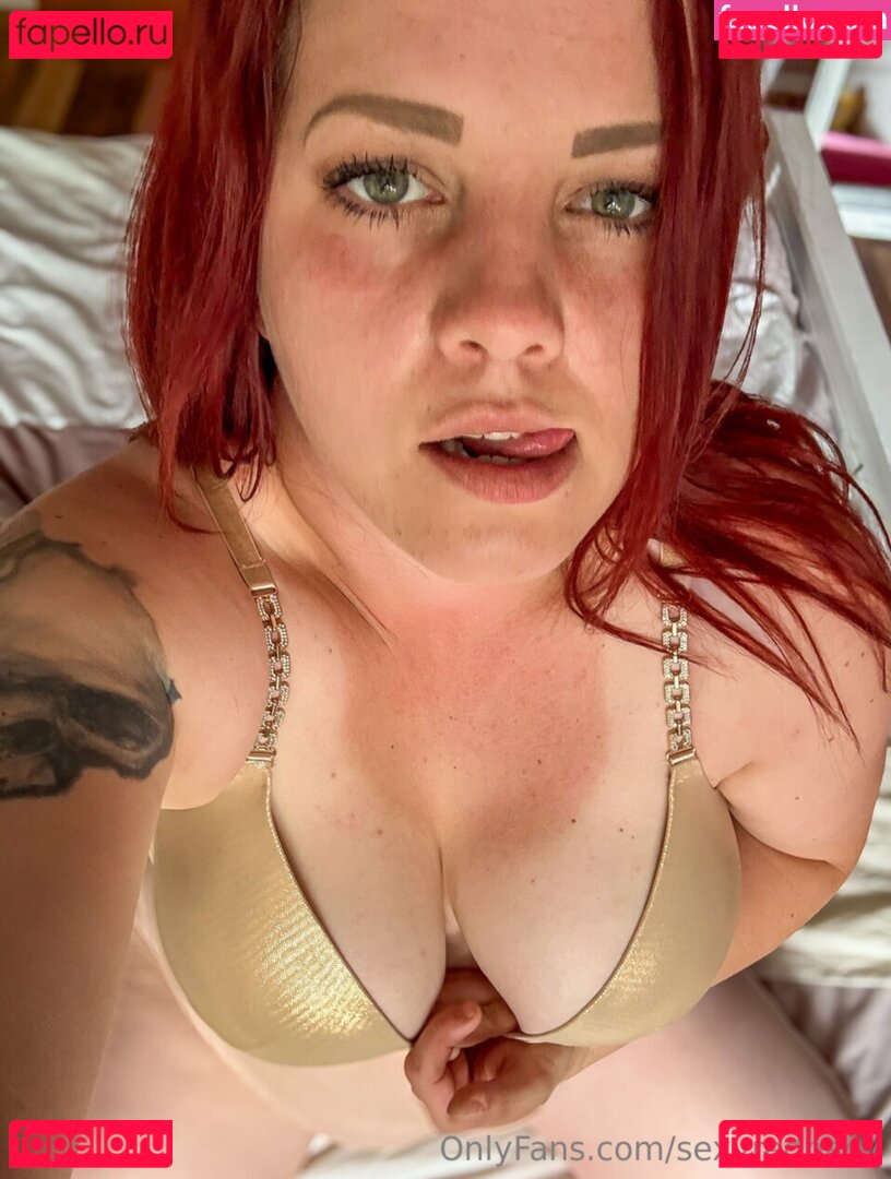 SexyRedPacy Onlyfans Photo Gallery 