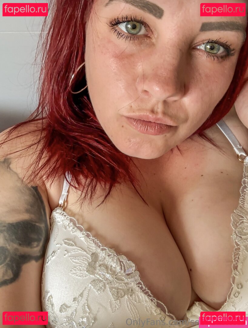 SexyRedPacy Onlyfans Photo Gallery 