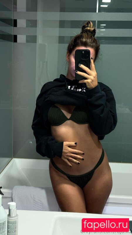 Raja Meissner / rajameissner Nude Onlyfans Photo 8