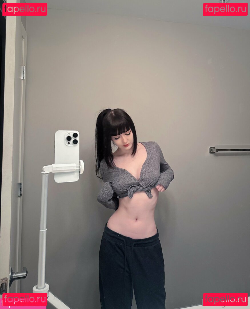 Emiigotchi Onlyfans Photo Gallery 