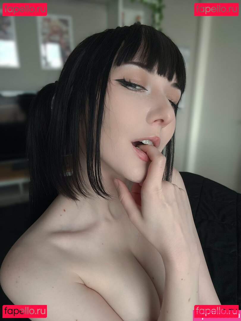 Emiigotchi Onlyfans Photo Gallery 