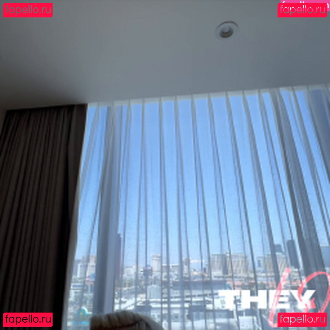 Theyloveflaxk Onlyfans Photo Gallery 