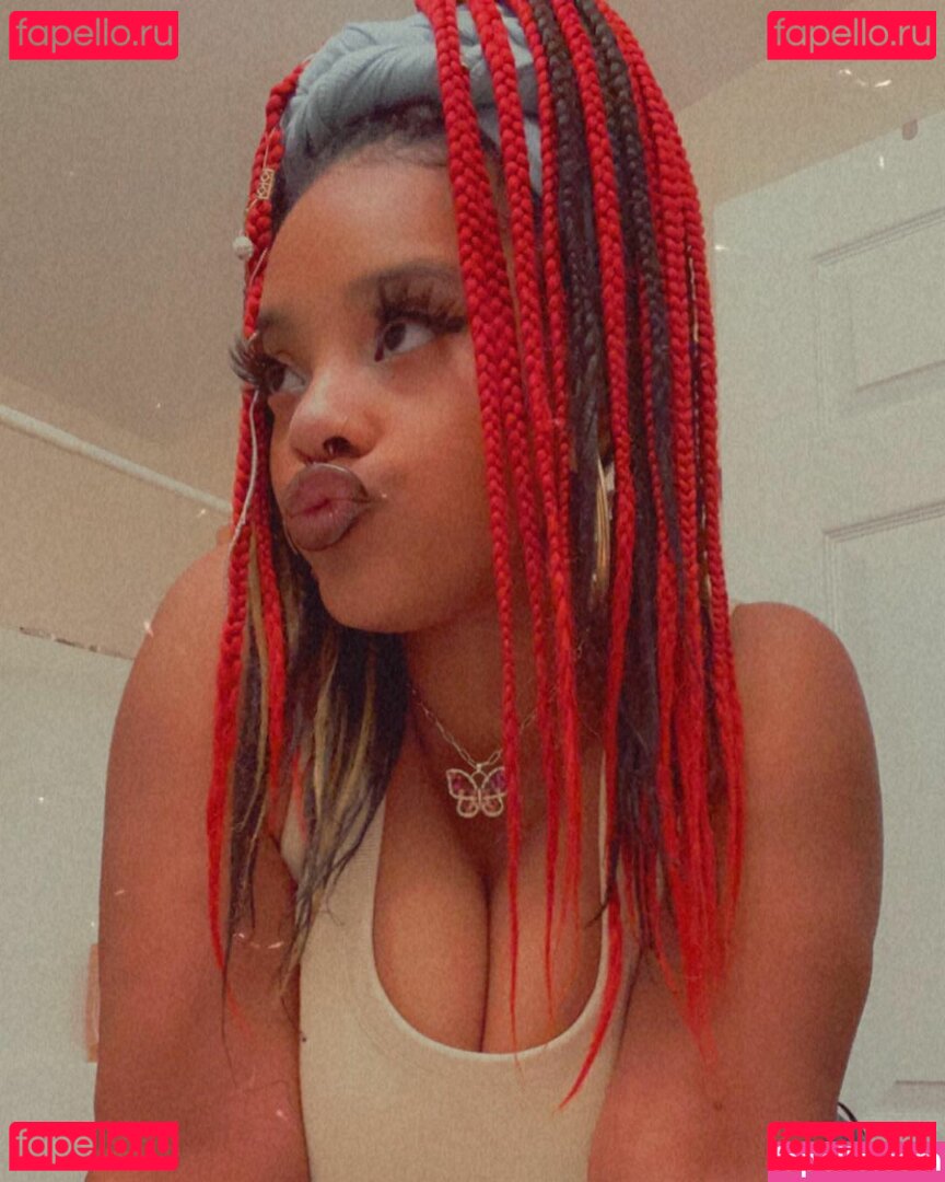 KandiiiKain / kandiiibae Onlyfans Photo Gallery 