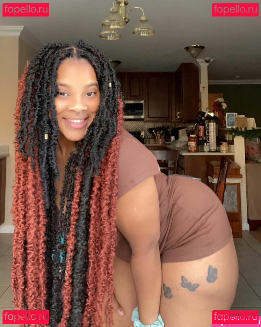 KandiiiKain / kandiiibae Onlyfans Photo Gallery 