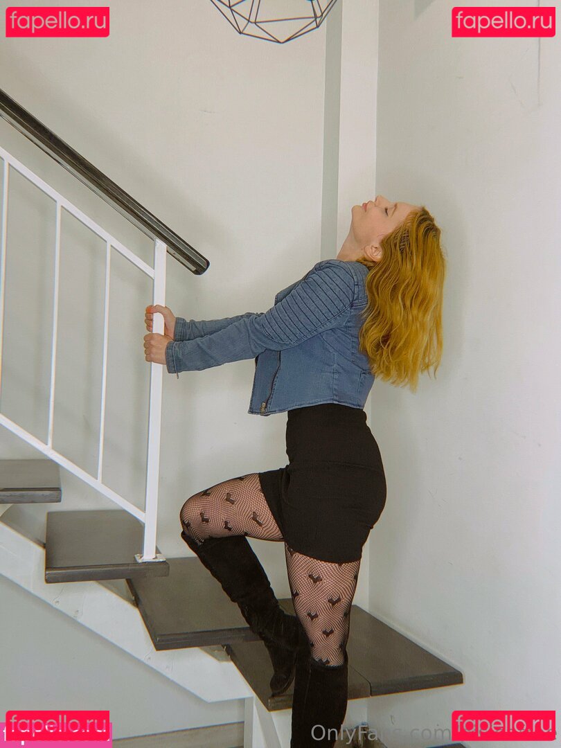 instakrpice / pisicafree Onlyfans Photo Gallery 