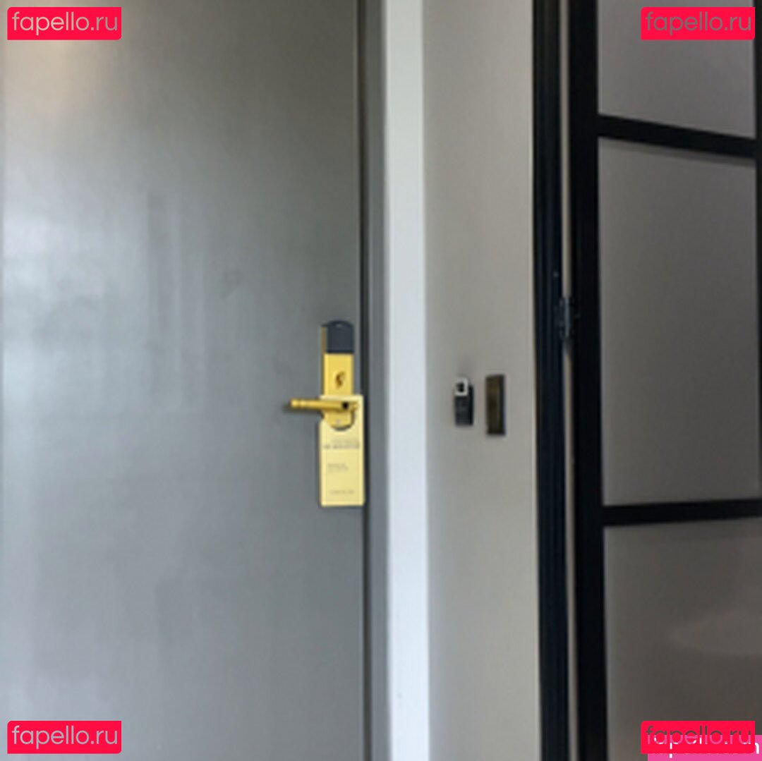 seraahbap / serjarabbit / serjarabbit19 Onlyfans Photo Gallery 