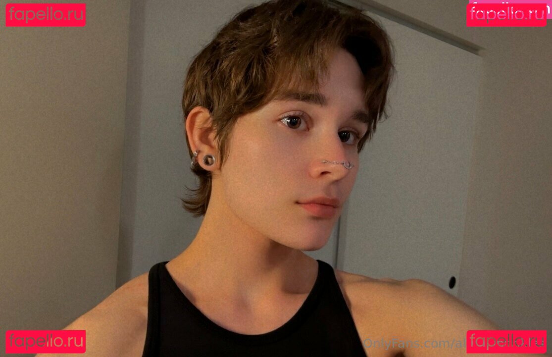 Alien.Sprinkles Onlyfans Photo Gallery 