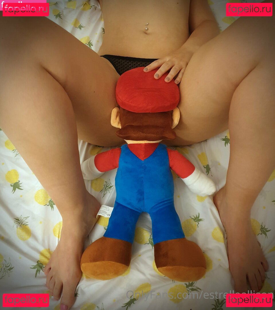 estrellaallison / https: / theestrellallison Onlyfans Photo Gallery 