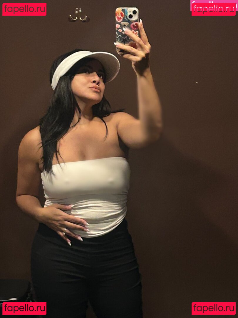 roseesaturn / roseesaturnn Onlyfans Photo Gallery 