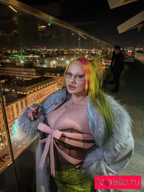 squishkween / the.squish.queen Nude Onlyfans Photo 11