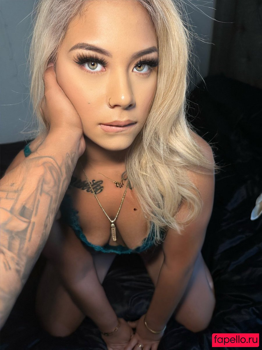 Curvybabyjay Nude Onlyfans Photo 5