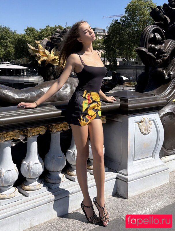 Ekaterina Nude Onlyfans Photo 26