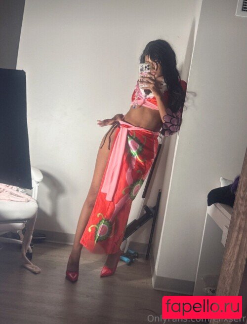elixserr Nude Onlyfans Photo 11
