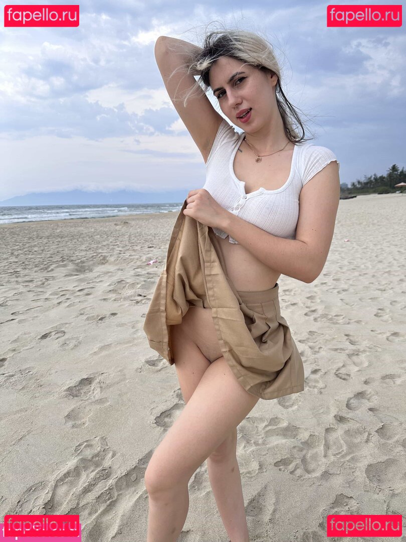 ann_emily / busstywitch Nude Onlyfans Photo 46
