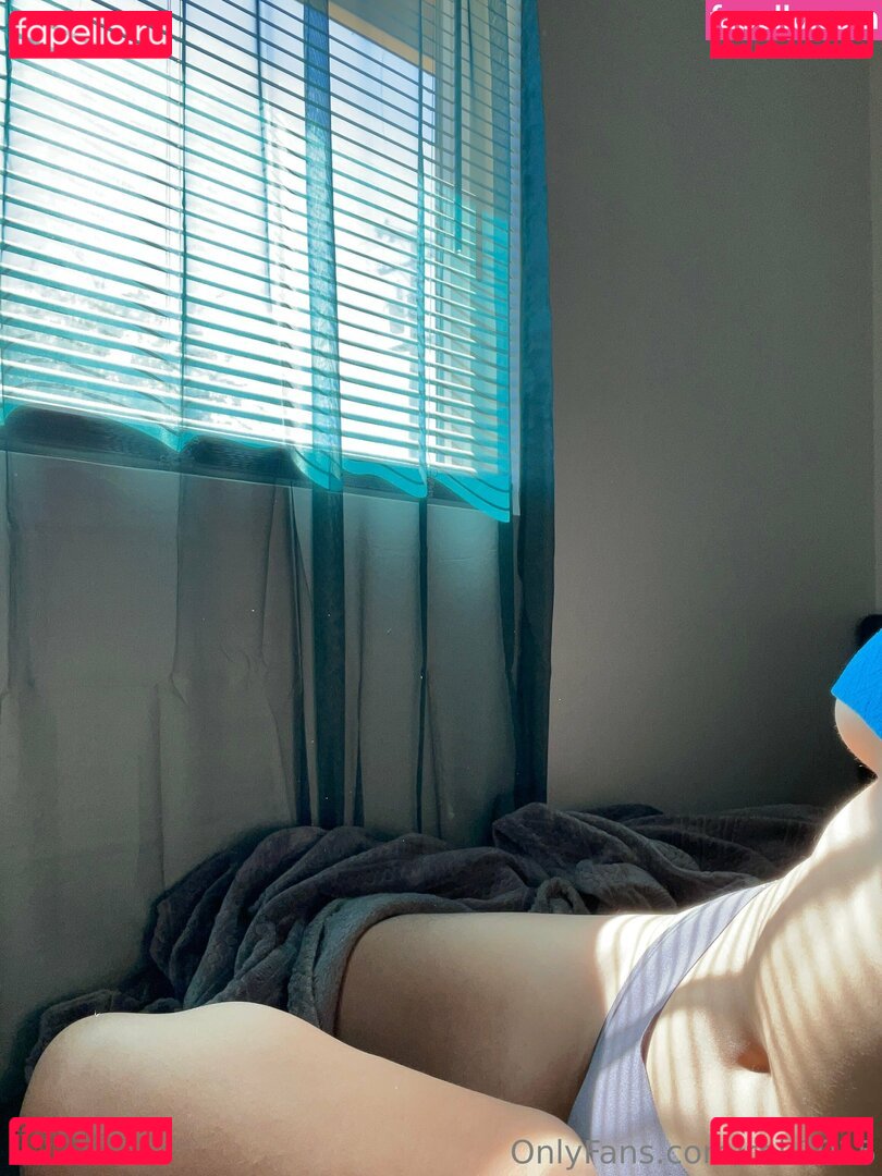 red_velvet.0 / red_velvet0 Onlyfans Photo Gallery 