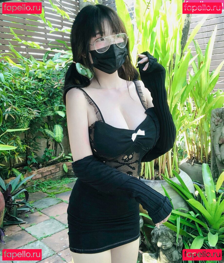 Pinya.a_ / Pinyaa56 Onlyfans Photo Gallery 