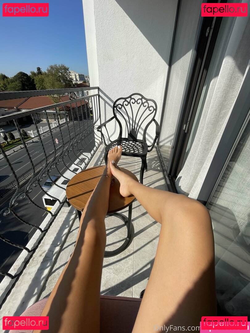 rainbow.senasena / rainbowsena Onlyfans Photo Gallery 