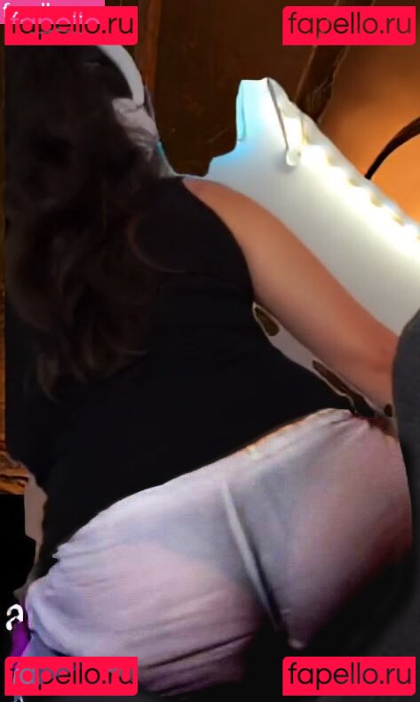 Yabbe / imyabbe Onlyfans Photo Gallery 