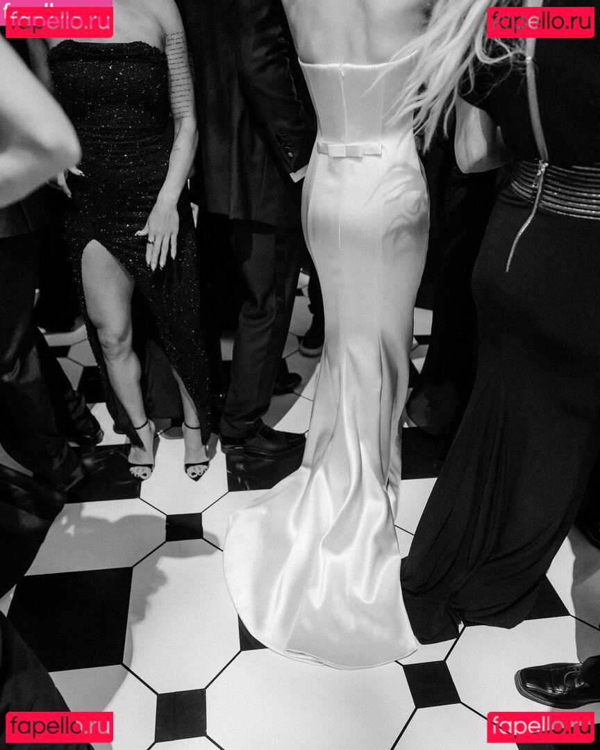 Hailee Steinfeld / haileesteinfeld / https: Onlyfans Photo Gallery 