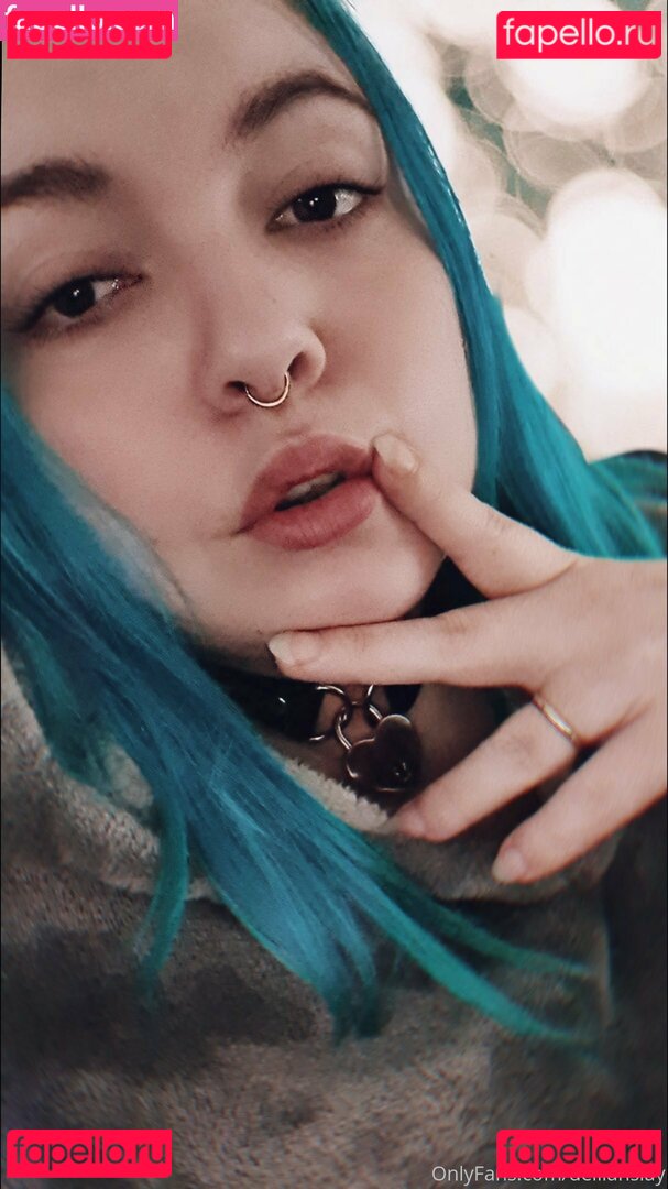 delilah / delilahslay Onlyfans Photo Gallery 