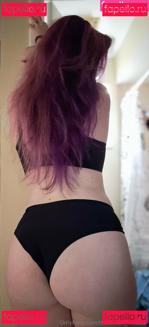 thatwitch.nextdoor / thatwitch_nxtdoor Onlyfans Photo Gallery 