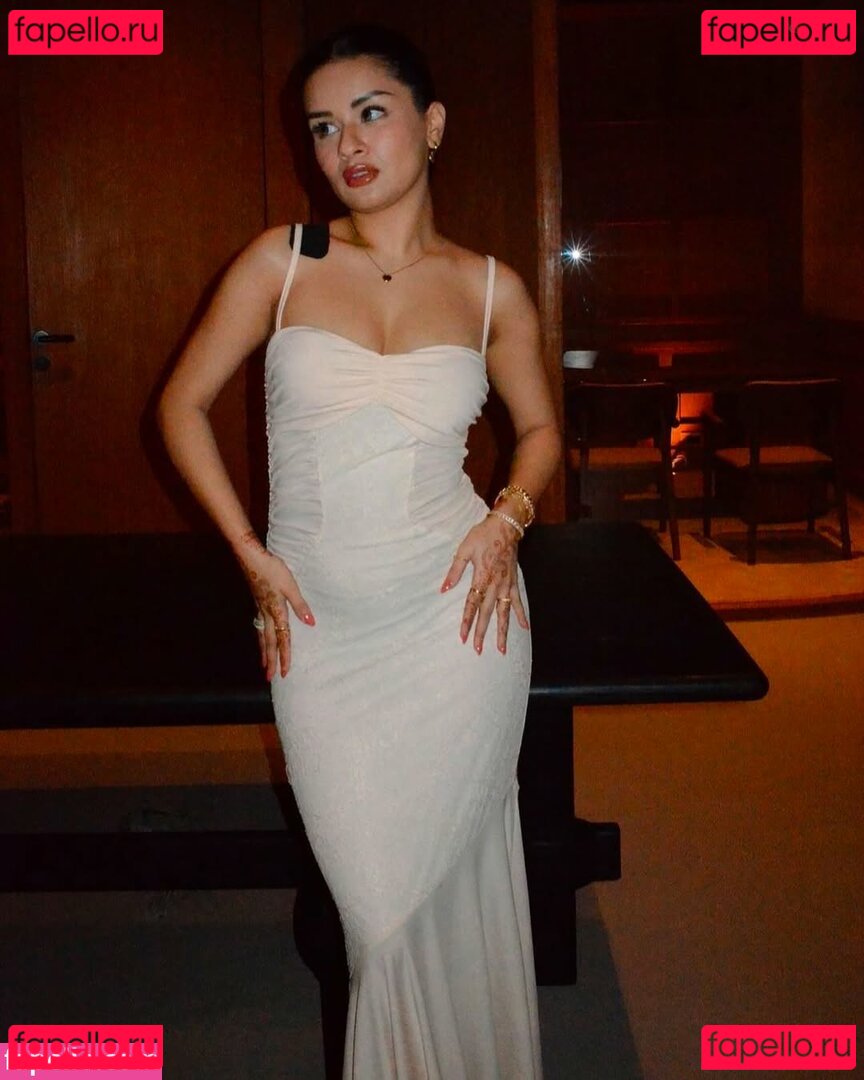 Avneet Kaur / avneetkaur_13 Onlyfans Photo Gallery 