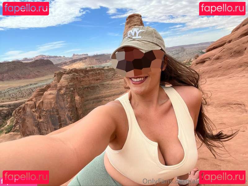 Alexandra Lee / alexandralexilee / https: Nude Onlyfans Photo 16