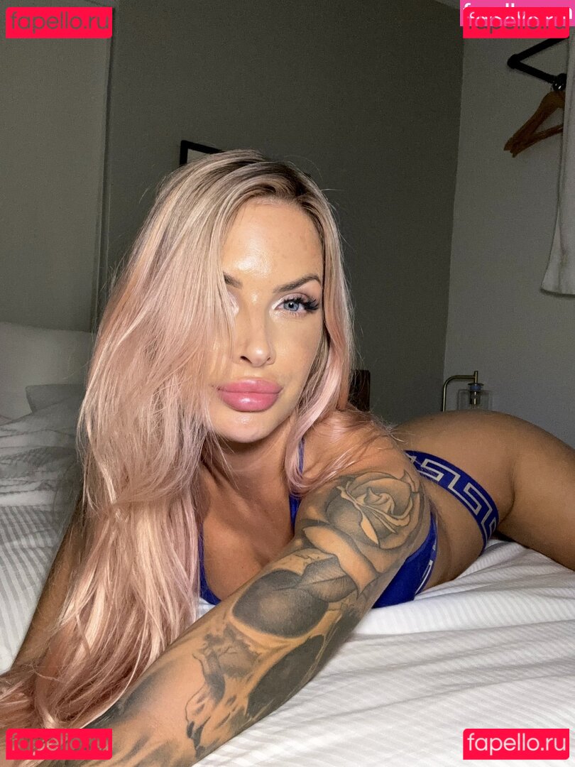 EileX / eilex_ / lnpxxx Onlyfans Photo Gallery 