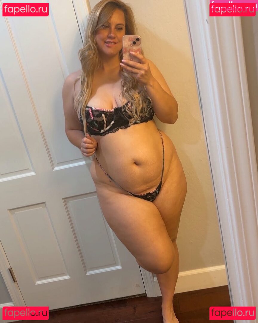 Catie P / https: / thecatiep / thecatiep_ Nude Onlyfans Photo 7